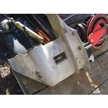 Johnson 35 hp lower unit 1984 Needs Propshaft Seal 20 Inch