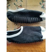 striped womens non slip socks 23cm foot approx, has stretch new