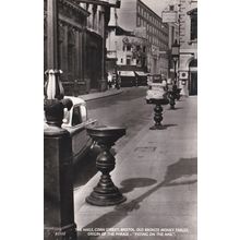 ED 354 BRISTOL -THE NAILS, CORN STREET. RP POSTCARD