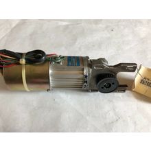 YASKAWA USAREM-OIYR4I,YASKAWA USAREM-01YR41 AC SERVO MOTOR,110 W,RPM 3000,BG