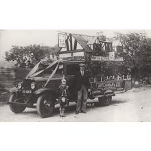 Chipping Norton Ongar Old Transport Smiths Crisps Advertising Photo