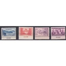 777 3c Rhode Island Average Plus MNH Full Gutter Snipe VA0373c