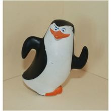 2010 McDonalds Penguins of Madagascar Skipper