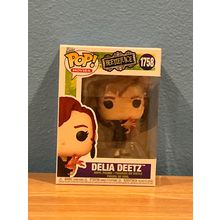 Funko Pop! Beetlejuice - Delia Deetz #1758 Vinyl Figure (Box & Protector)