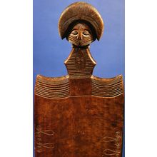Lit rituel aire culturelle Tshokwe, Angola, Detail Ritual bed cultural surface T