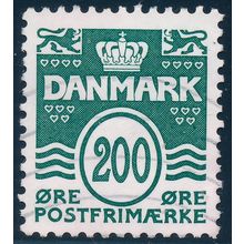 Denmark AFA 1447/Scott 1341, 200ø green Wavy Lines new Type, F-VF used stamp