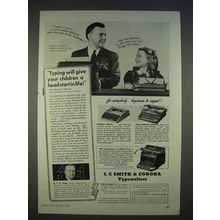 1940 LC Smith & Corona Typewriter Ad - Zephyr +