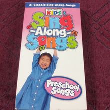 Cedarmont Kids 21 Classic Sing-Along Songs 1997 VHS Used