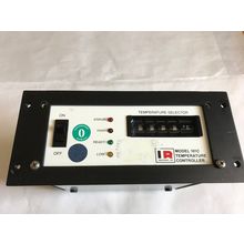 101C TEMPERATURE CONTROLLER INFRARED INDUSTRIES 54634,117 VAC,SU