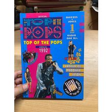 1991 "TOP OF THE POPS ANNUAL 1992" ILLUSTRATED VINTAGE MUSIC HARDBACK BOOK (P3)