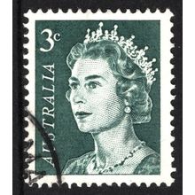 AUSTRALIA 1966: QUEEN ELIZABETH II DEFINITIVES - 3c GREY-GREEN USED (G2)