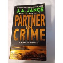Partner in Crime (J. P. Beaumont Novel) - Mass Market Paperback - VERY GOOD