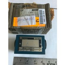 NEW BOSCH 0 811 020 028 HYDRAULIC SANDWICH PLATE VALVE 4500PSI,918 FRANCE,SD