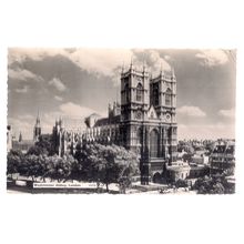 WESTMINSTER ABBEY, LONDON . used vintage postcard. RP 1962 postmark =