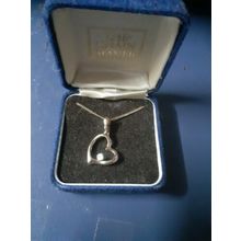 womens necklace, heart shape chain 40cm total