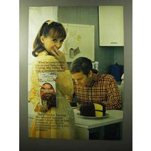 1970 Betty Crocker Chocolate Fudge Frosting Mix Ad