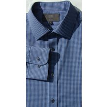 Men's 17"/43cm Marks & Spencer Tailored Small Check Poly-Cotton Dress Shirt.