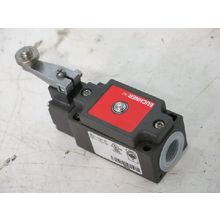 NEW EUCHNER SWITCH NZ1HS-538L060-M,090760 EN 60947-5-1 IP67,DC
