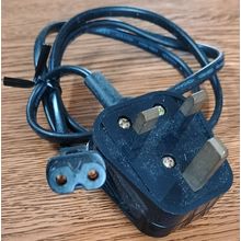 Mains cable 1m C7 IEC "8" plug and UK 13A plug 3A Fuse for amplifier etc 1 off