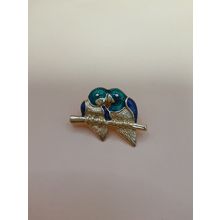 Gold tone pin. Green & blue enamel lovebird, vintage, rare, retro 80s. VGC