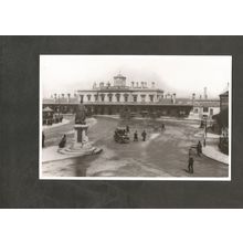 Postcard Sized Photograph of The Front of Reading Station