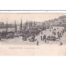 EC942 BOULOGNE SUR MER -LE QUAI GAMBETTA . LL PRINTED POSTCARD