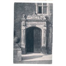 DOORWAY, LYGON ARMS, BROADWAY WORC. unused vintage postcard by Russell & Sons =