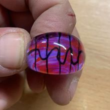 VINTAGE FUNKY ARTISTIC COLOURFUL PLASTIC RESIN UK SIZE Q 3.7 GRAMS RING (P3)