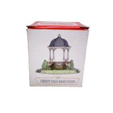 Liberty Falls Band Stand AH99