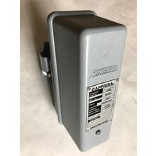 FOXBORO SQUARE ROOT 217884 REF. 94310672 RELAY INPUT 3-15 PSI,2A9407,SB