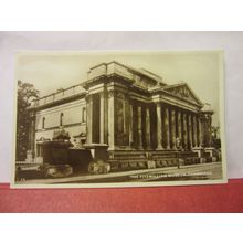 THE FITZWILLIAM MUSEUM. Cambridge vintage postcard RP unposted =