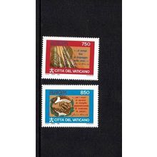 VATICAN CITY 1995 EUROPA PEACE AND FREEDOM SET OF 2 MINT NEVER HINGED