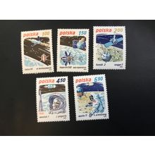 ICOLLECTZONE Poland 2365-69 VF NH space