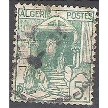 Algérie 1926 Michel 38 O Cote (2005) 0.30 € Rue dans la vielle ville Cachet rond