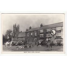 Hunting Scene at The Black Swan Hotel Helmsley Postcard 1959 Yorkshire