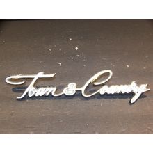 1969 - 1978 CHRYSLER TOWN & COUNTRY EMBLEM OEM #2902894 70 71 72 73 74 75 76 77