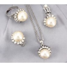 Gift set: Pearl Necklace + Earring + Ring Set - NE-NS6072W