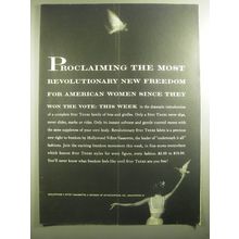 1959 Hollywood V-Ette Vassarette Bra Ad - Proclaiming the most revolutionary