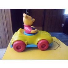 Vintage Original Kohner Walt Disney Winnie Pooh Pull Car Working Condition 1973