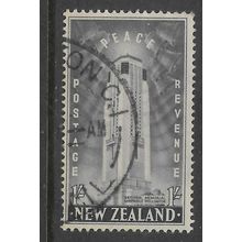 NEW ZEALAND 1946 1s NATIONAL MEMORIAL CAMPANILE GREY BLACK SG 677 FINE USED
