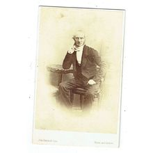 Victorian cdv photo elderly man seated Midlands photographer