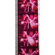ALICE COOPER. Pk MTP - c056D . 1 STRIP OF 5 - 35MM FILM CELLS.