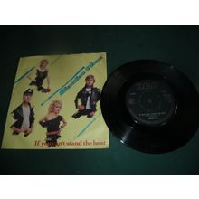 BUCKS FIZZ 7" SINGLE - IF YOU CAN'T STAND THE HEAT/STEPPING OUT