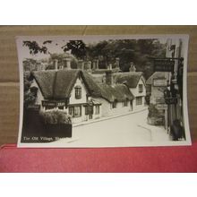 THE OLD VILLAGE, SHANKLIN, ISLE OF WIGHT unused vintage postcard RP by NIGH /