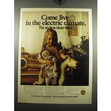 1971 Edison Electric Institute Ad - Come live in the electric climate.