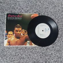 Status Quo – Burning Bridges (On And Off And On Again) (QUO25) 1988 (7" Single)