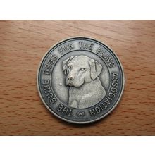 The Guide Dogs For The Blind Association Medal 40mm Labrador (e760)