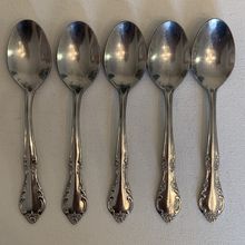 5 Unbranded KOREA Stainless Steel Spoons Teaspoons Similar to Fenway Daydream 6"