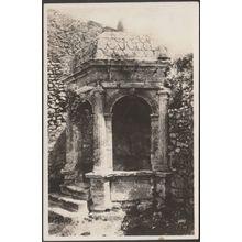 Pavillon de la Reine Jeanne, Les Baux, c.1920s - Yvon Photo CPA