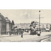 Seven Kings High Road & Bus Station London Postcard